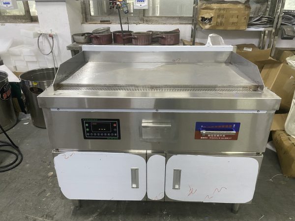 Industrial-Grade 10,000W Induction Griddle with Large Cooking Surface